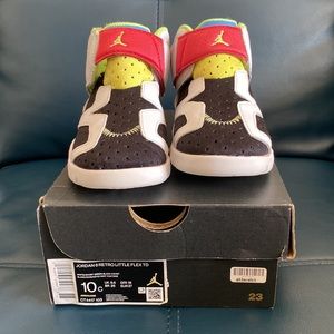 Boys toddler 10c Jordan 6 Retro Little Flex TD USED white/ghost green/black